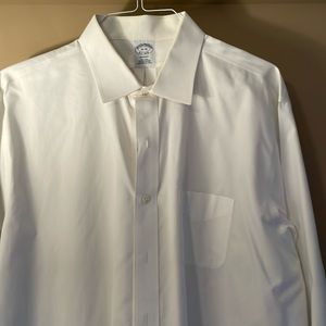 Brooks Brothers Men's Dress Shirt